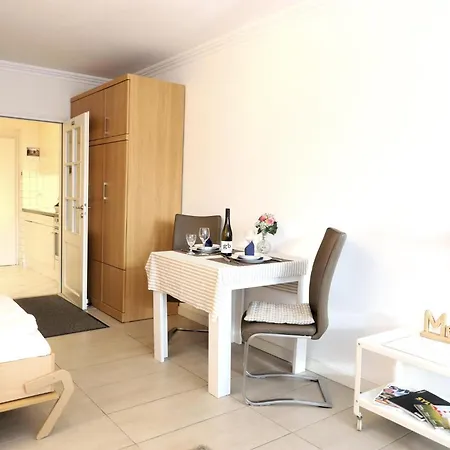 Апартаменты Suesses Im Zentrum Von In Unmittelbarer Strandnaehe