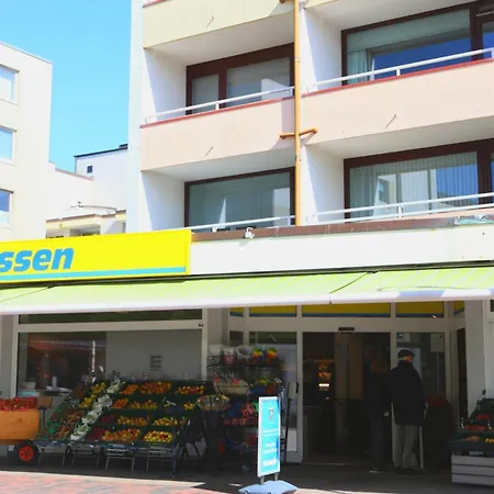 Suesses Im Zentrum Von In Unmittelbarer Strandnaehe *